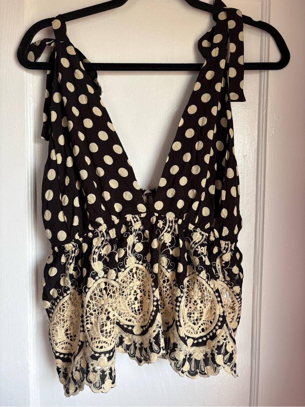 Free People Lunch Date Polka Dot Halter Top Crochet Lace Boho Black Medium NWT - Picture 3 of 8